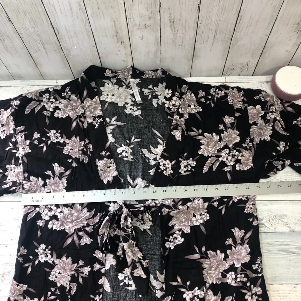 Spiritual Gangster Maya Tie Front Floral Kimono OS